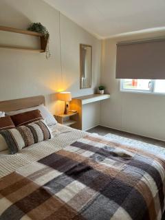 Whitstable Modern Seaside Escape Park Holiday Min 3 Nights for Booking - 3