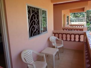 Empire Guest House - 7