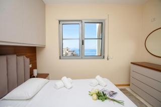 Vlora Sunset Apartment - Happy Rentals - 2