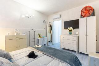 D R Holiday Home - 1