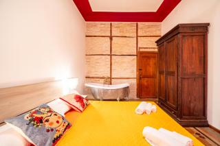 Appartamento Genovesi . Intero apt . Wifi . AC - 1