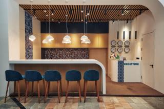 Qo'noq Capsule Hotel at Samarkand Railway Station - 1