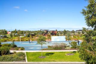 Stunning Park-fronted Luxury Grand Family House! - 2