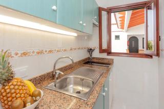 Los Delfines Biniforcat - 4