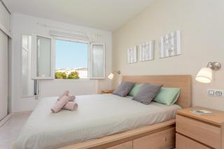 Los Delfines Biniforcat - 2