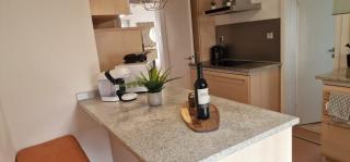 M B Homes Schlatt 2 Worker House - 2