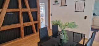 M B Homes Schlatt 2 Worker House - 9