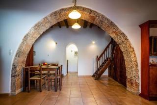 Lunapetra House - 3 Min from Beach - 2