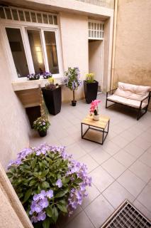 HYPER CENTRE, REMPARTS, VIEILLE VILLE , COSY, possible tout faire à pieds - 4
