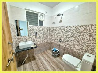 Dhnanjay Guest house - 4