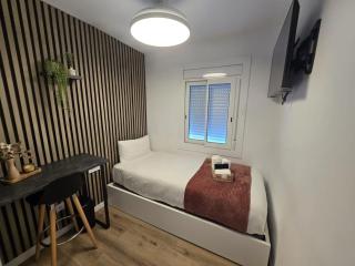 Private Rooms Easy Access to Airport & City Center - 5