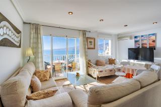 Bonito apartamento frente al mar - 2