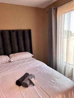 Royal Gate Guesthouse - 5