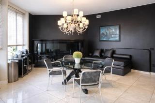 The KING of MILAN - Mailand - 8