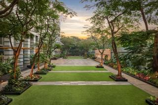Grand Hyatt Mumbai Hotel and Residences - 2