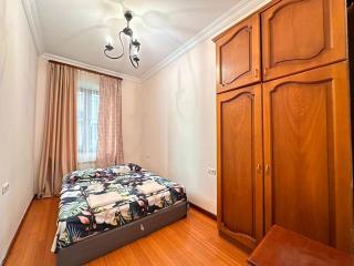 Republic Square FAMILY 2 bedroom 2 bathroom - 4