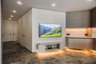 13-102 Manhattan 3-bedroom, Beresteiskyi 11, Kyiv, Politekh metro nearby, panoramic city view, 15 kW backup power, Petrovdom Apartment - 3