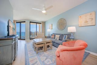 Phoenix X 1202 condo - 1