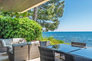 ADRIANA by Terry's Homes WATERFRONT SEAVIEW BEACH - 6