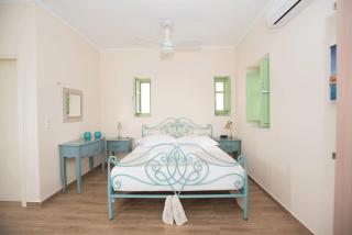 Alkyon SeaSide Studios - 2