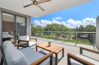 Waterfront Lagoon Suite 1 Bed Luxury Apartment - 0