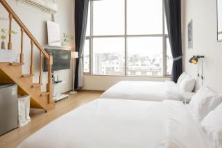 1min from Hongdae Stn Exit1 - 6