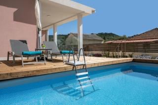 Sonny 2 Bedroom House - 4