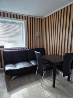 Oslo 30min train eller car, airport 31km car, 47min train - 7