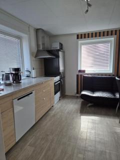 Oslo 30min train eller car, airport 31km car, 47min train - 1