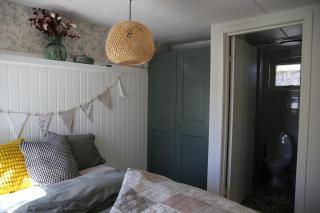 Nature Escape with Workspace Tiny House for Two - 2