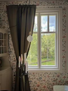 House on the hill - 5