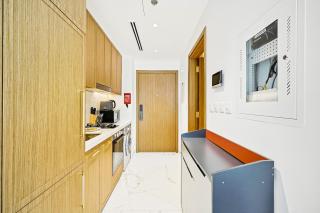 Azizi 63 Studio, Pool, Gym and Balcony, Meydan Nad Al Sheba - 2