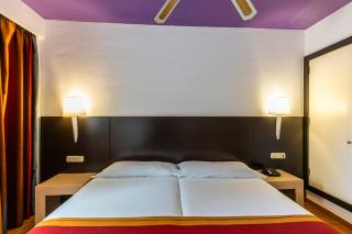 SBH Monica Beach Resort - 8