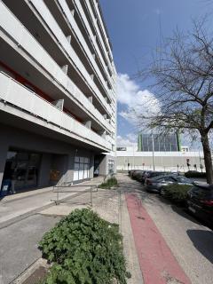 Modern Arena Zagreb Studio - Free Parking - Full Amenities - 5