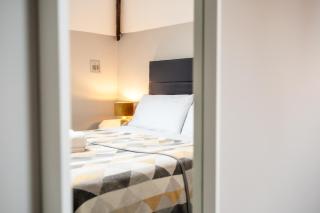 Gorgeous 2 Bedroom Home in Cirencester - 4