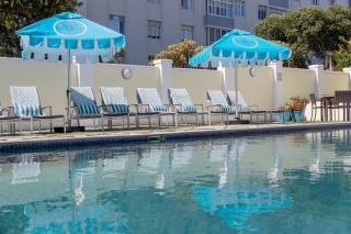 The Beach Hotel - 6
