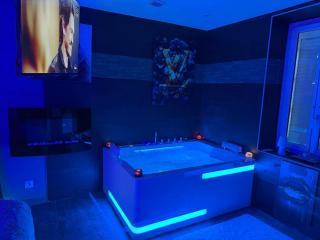 Maison cocooning , avec double jacuzzi et piscine - 1