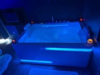 Maison cocooning , avec double jacuzzi et piscine - 6