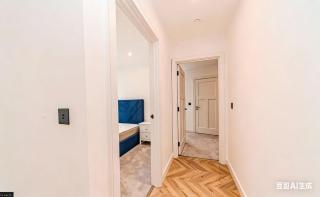 Furnished Spacious 2-bed in Kingston - 3
