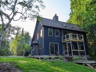 Big Family Lake House - 0