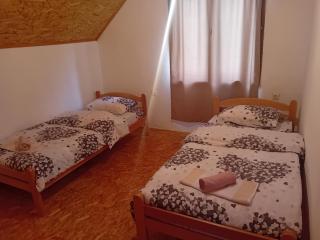 Kuca pored rijeke Kurikuće - 4