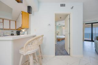 Three-Bedroom Apartment - Orange Beach - 7