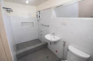 Bona Fide Transient Lodge - 4