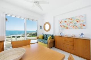 Charming Seaview Home - 0