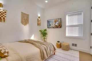 Luxury Jersey City Stay Parking NYC MetLife - 2