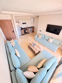 Appartement moderne vue piscine avec parking & WiFi - 7