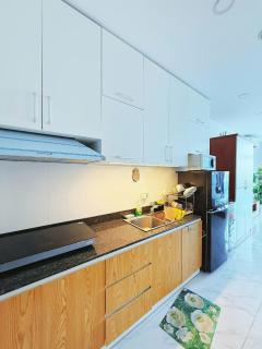 Ocean Vista Condotel Near Beach By MT - 1