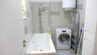 1037 - Lelle Beach House for Six - 1