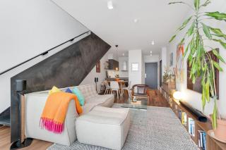 Modern Loft Apt with Balcony in Central Reykjavík - 5