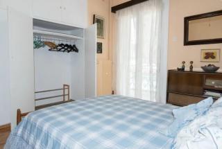 Sunny Vintage Athenian Apartment!! - 9